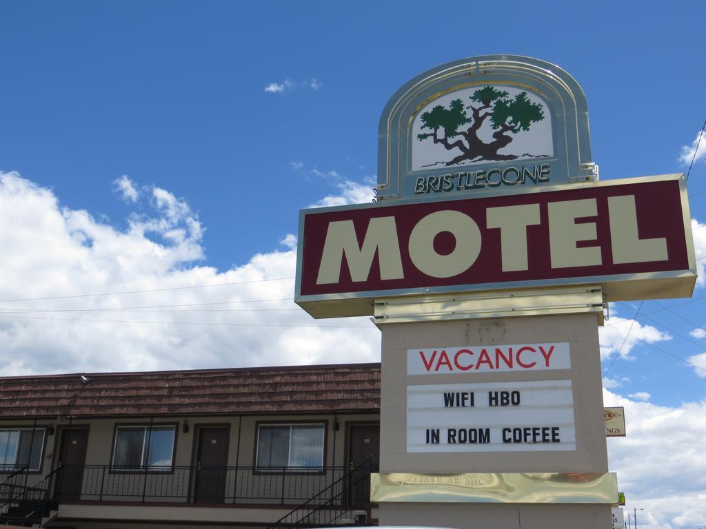 Bristlecone Motel อีลี ภายนอก รูปภาพ